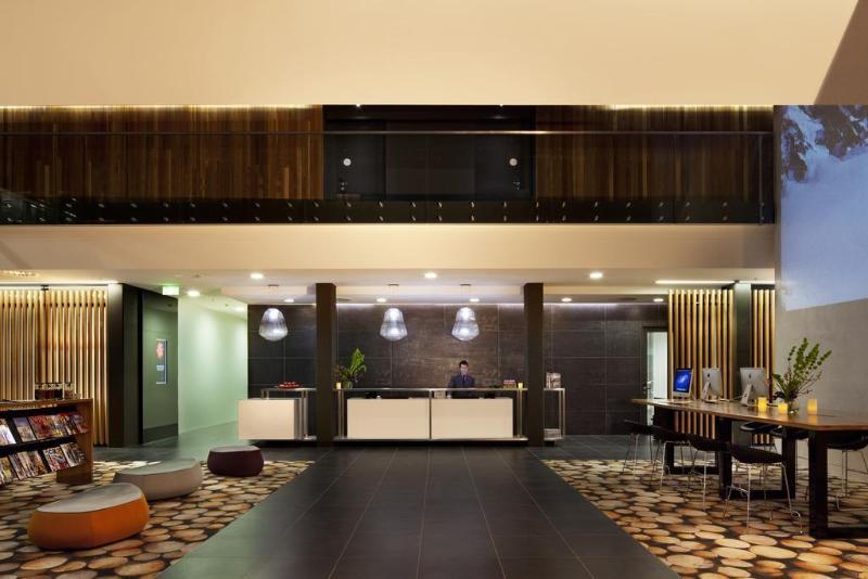 East Hotel And Apartments Canberra Ngoại thất bức ảnh