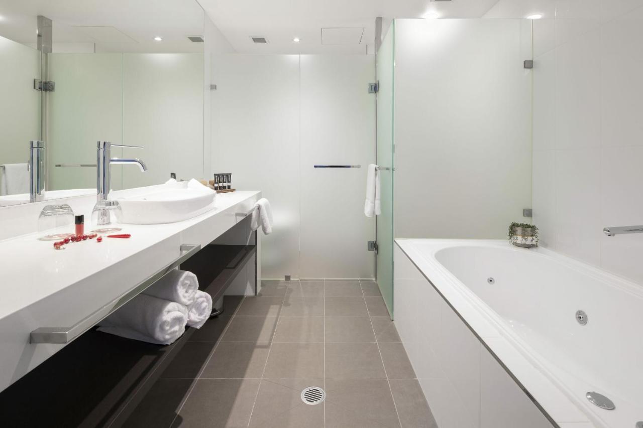 East Hotel And Apartments Canberra Ngoại thất bức ảnh