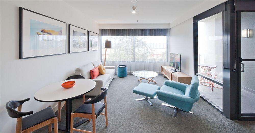 East Hotel And Apartments Canberra Ngoại thất bức ảnh