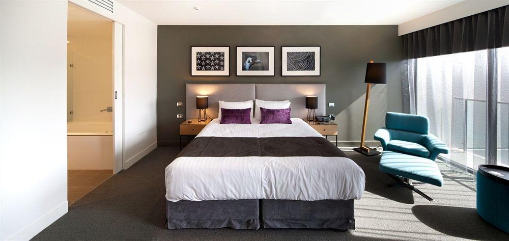 East Hotel And Apartments Canberra Ngoại thất bức ảnh